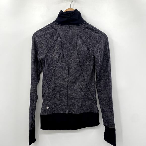 Lululemon gray half zip runderful pullover - Picture 4 of 5